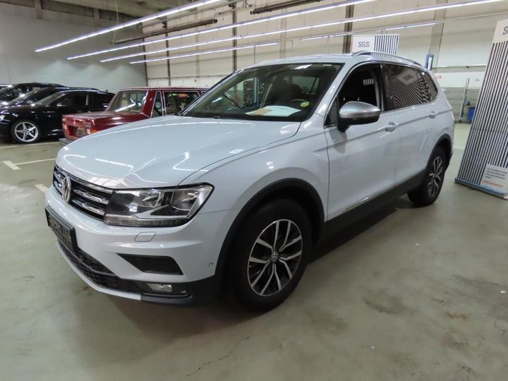 VOLKSWAGEN TIGUAN 2018 wvgzzz5nzjm168707