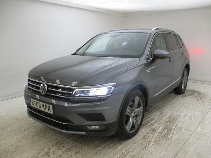 VOLKSWAGEN TIGUAN 2018 wvgzzz5nzjm170919