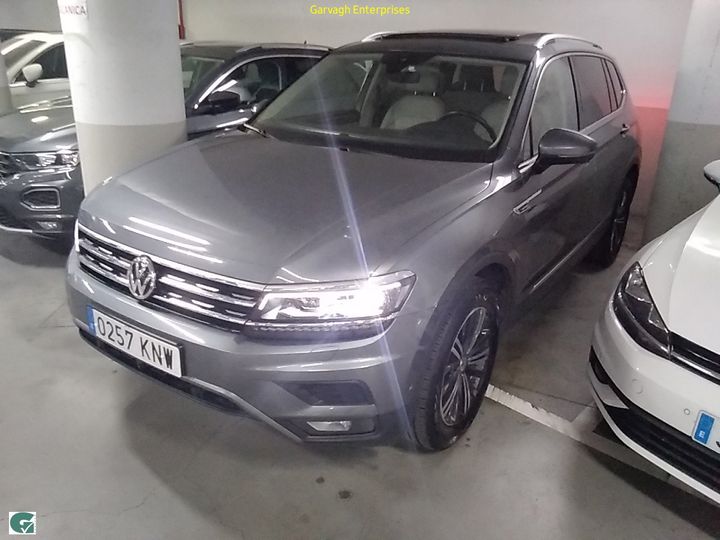 VOLKSWAGEN TIGUAN 2018 wvgzzz5nzjm173224