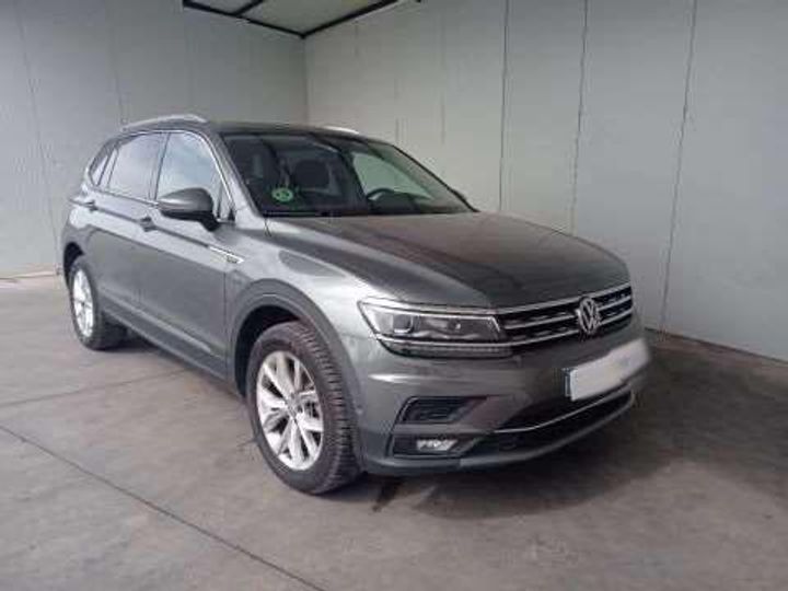 VOLKSWAGEN TIGUAN ALLSPACE 2018 wvgzzz5nzjm175200