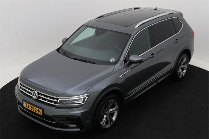 VOLKSWAGEN TIGUAN ALLSPACE 2018 wvgzzz5nzjm177203