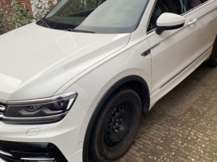 VOLKSWAGEN TIGUAN ALLSPACE 2018 wvgzzz5nzjm181507