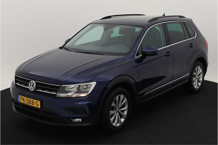 VOLKSWAGEN TIGUAN 2017 wvgzzz5nzjw311043