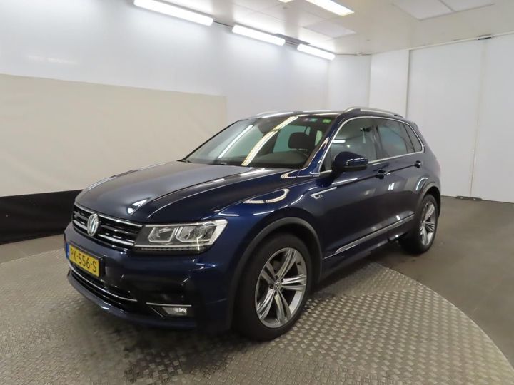 VOLKSWAGEN TIGUAN 2017 wvgzzz5nzjw311415