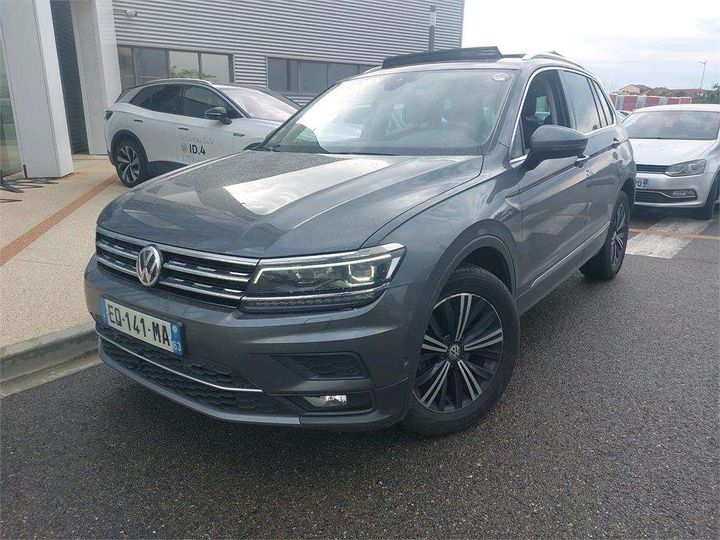 VOLKSWAGEN TIGUAN 2017 wvgzzz5nzjw323589