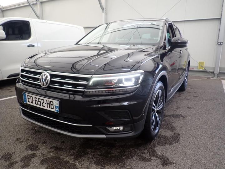 VOLKSWAGEN TIGUAN 2017 wvgzzz5nzjw323864