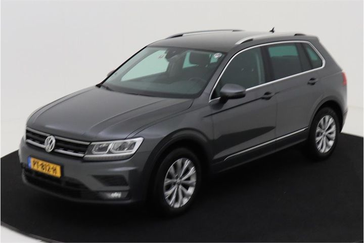 VOLKSWAGEN TIGUAN 2017 wvgzzz5nzjw326378