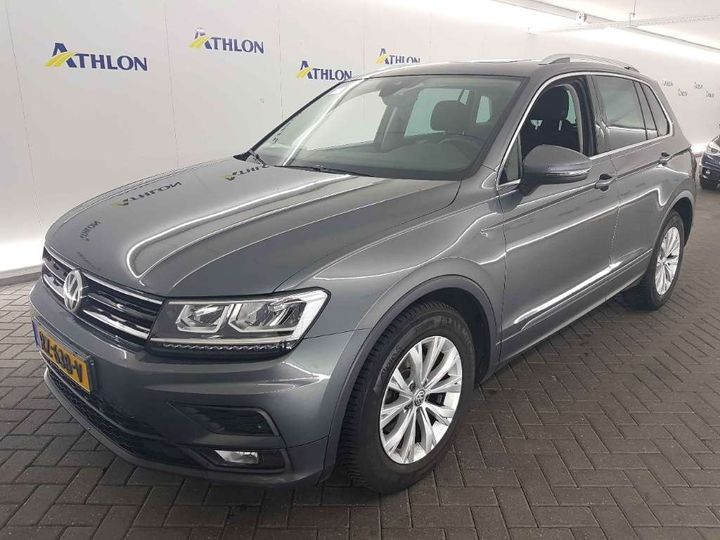 VOLKSWAGEN TIGUAN 2018 wvgzzz5nzjw335096