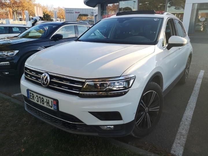 VOLKSWAGEN TIGUAN 2017 wvgzzz5nzjw336384