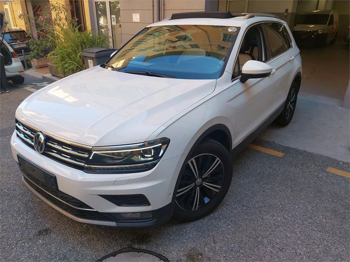 VOLKSWAGEN TIGUAN 2017 wvgzzz5nzjw336557