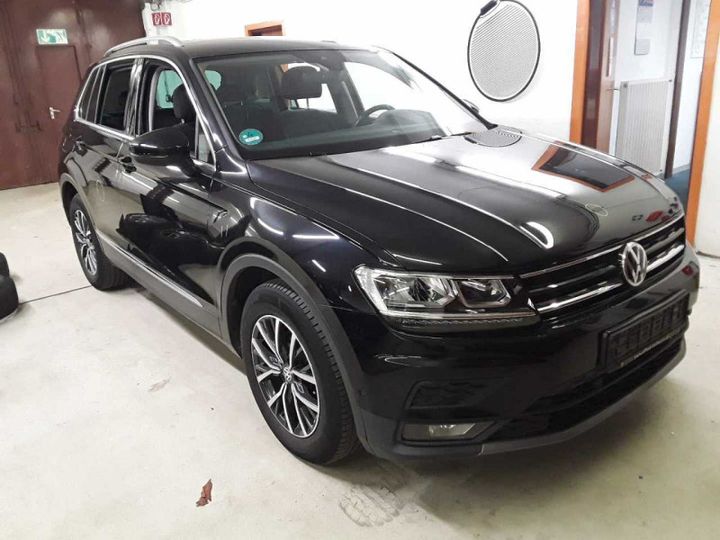 VOLKSWAGEN TIGUAN 2.0 TDI 2017 wvgzzz5nzjw338156