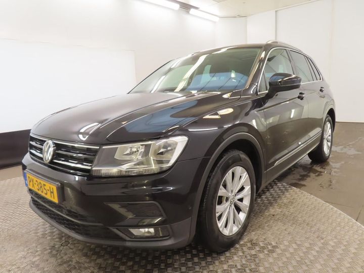 VOLKSWAGEN TIGUAN 2017 wvgzzz5nzjw338212