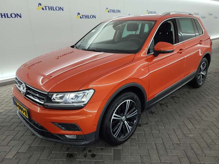 VOLKSWAGEN TIGUAN 2017 wvgzzz5nzjw343497