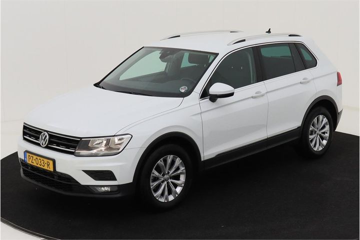 VOLKSWAGEN TIGUAN 2017 wvgzzz5nzjw343564