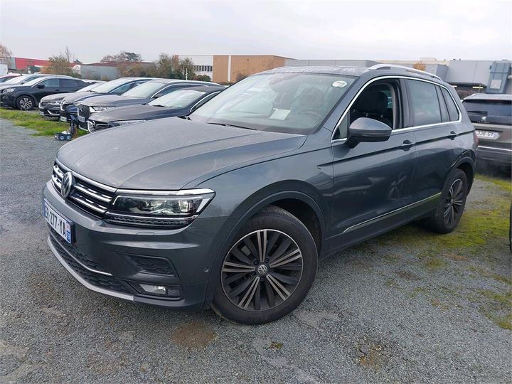 VOLKSWAGEN TIGUAN 2017 wvgzzz5nzjw350876