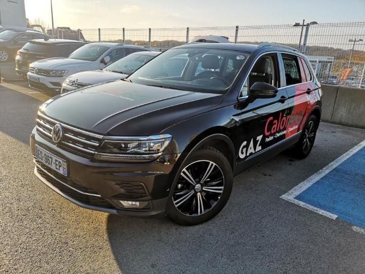 VOLKSWAGEN TIGUAN 2017 wvgzzz5nzjw354404