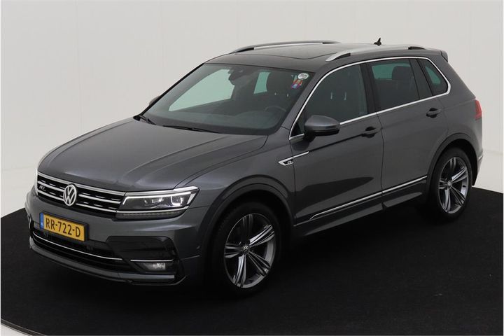 VOLKSWAGEN TIGUAN 2018 wvgzzz5nzjw357336