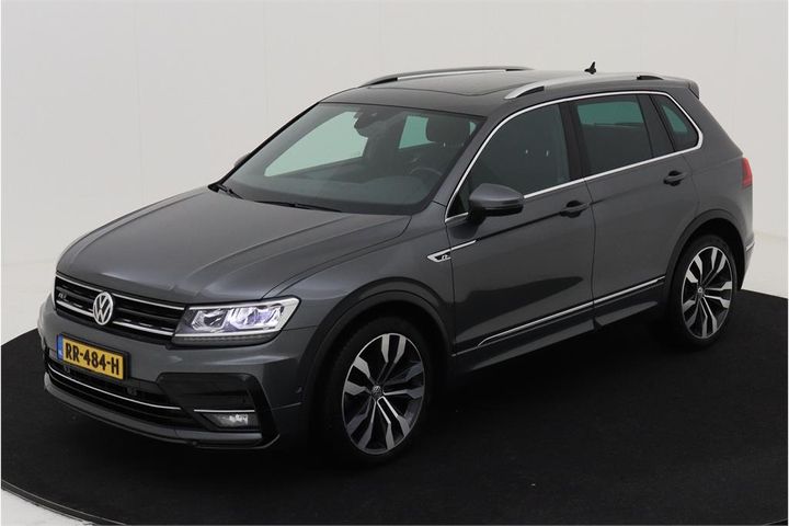 VOLKSWAGEN TIGUAN 2018 wvgzzz5nzjw358316