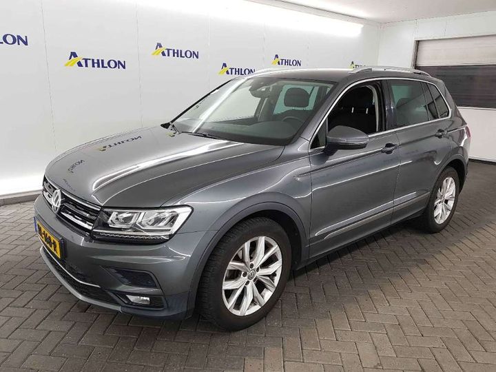 VOLKSWAGEN TIGUAN 2018 wvgzzz5nzjw362144