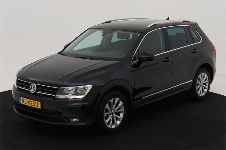 VOLKSWAGEN TIGUAN 2018 wvgzzz5nzjw362921