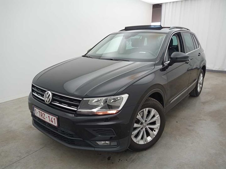 VOLKSWAGEN TIGUAN &#3916 2018 wvgzzz5nzjw363723