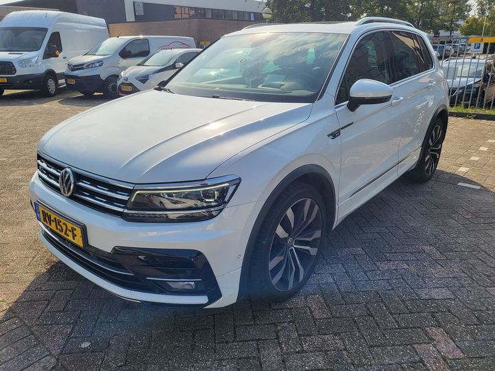 VOLKSWAGEN TIGUAN 2018 wvgzzz5nzjw364774