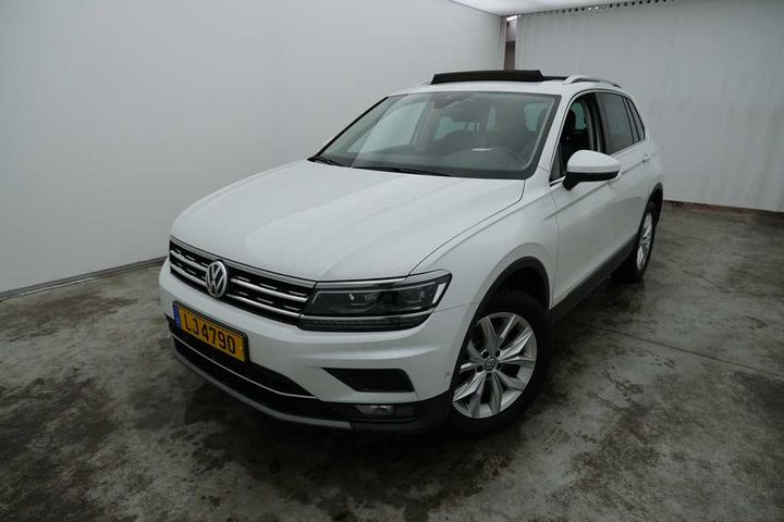 VOLKSWAGEN TIGUAN&#3916 2018 wvgzzz5nzjw364936