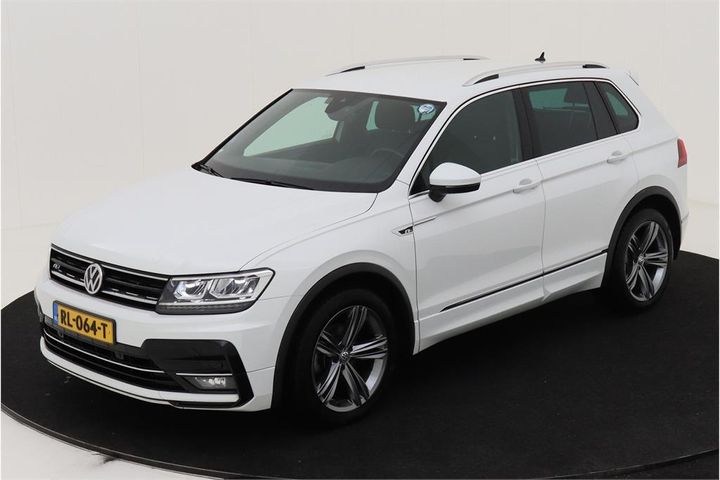 VOLKSWAGEN TIGUAN 2018 wvgzzz5nzjw366455