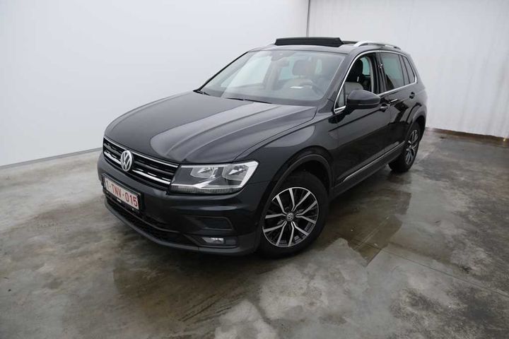 VOLKSWAGEN TIGUAN &#3916 2018 wvgzzz5nzjw367072