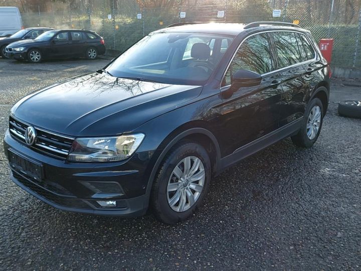 VOLKSWAGEN TIGUAN 2018 wvgzzz5nzjw368219