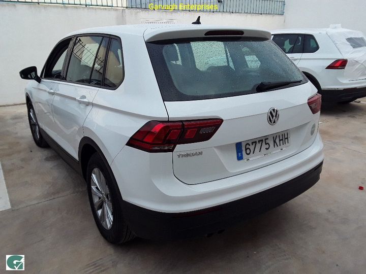 VOLKSWAGEN TIGUAN 2018 wvgzzz5nzjw370233