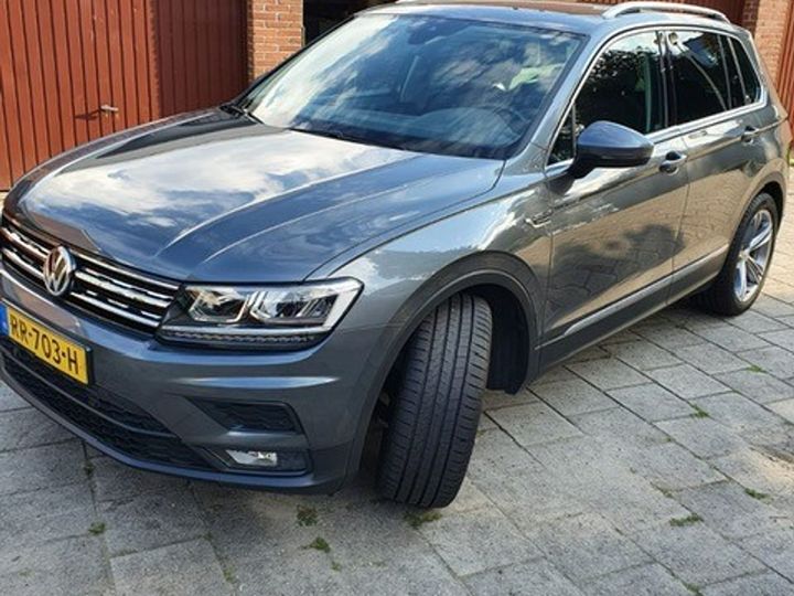 VOLKSWAGEN TIGUAN 2018 wvgzzz5nzjw370327