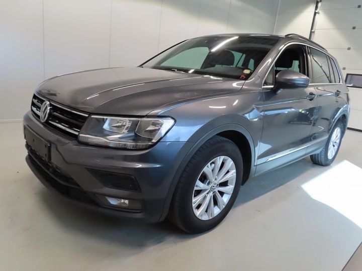 VOLKSWAGEN TIGUAN 2018 wvgzzz5nzjw373648