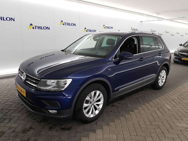 VOLKSWAGEN TIGUAN 2018 wvgzzz5nzjw375913