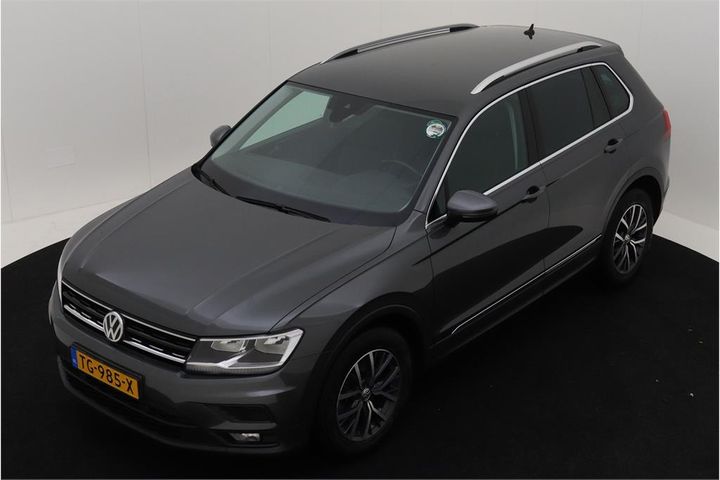 VOLKSWAGEN TIGUAN 2018 wvgzzz5nzjw376388