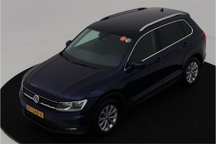 VOLKSWAGEN TIGUAN 2018 wvgzzz5nzjw379103