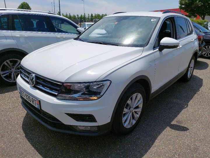 VOLKSWAGEN TIGUAN 2018 wvgzzz5nzjw380527