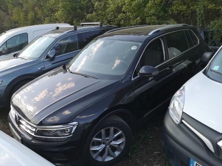 VOLKSWAGEN TIGUAN 2018 wvgzzz5nzjw381364