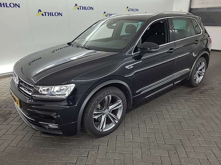 VOLKSWAGEN TIGUAN 2018 wvgzzz5nzjw386756