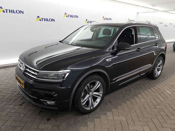 VOLKSWAGEN TIGUAN 2018 wvgzzz5nzjw388034