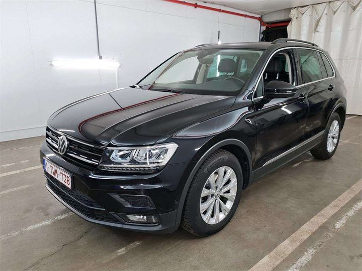 VOLKSWAGEN TIGUAN 2018 wvgzzz5nzjw392000