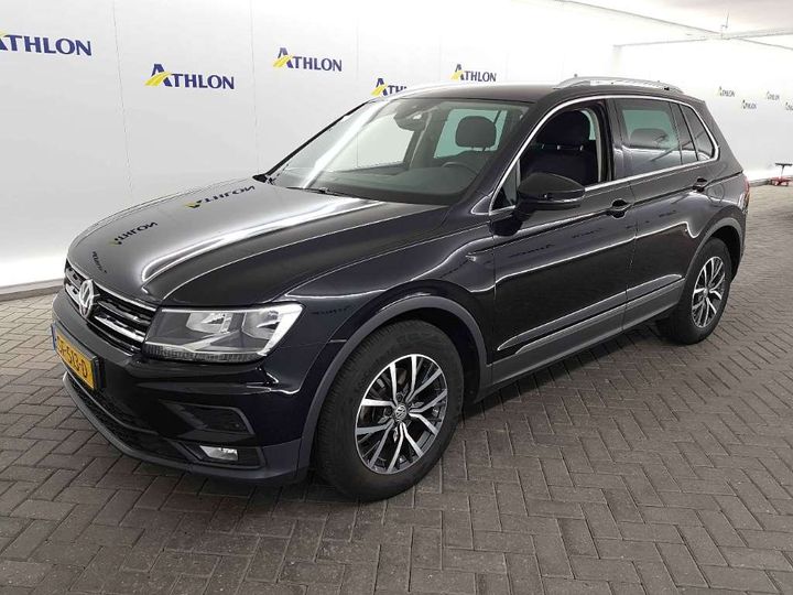 VOLKSWAGEN TIGUAN 2018 wvgzzz5nzjw399899