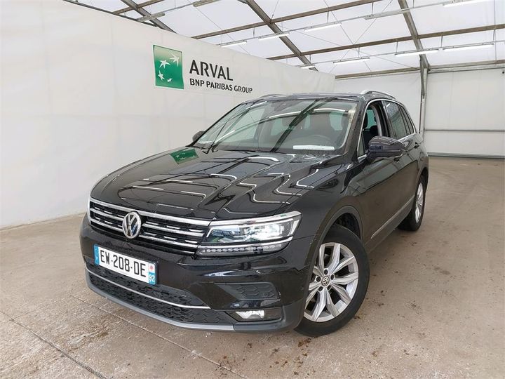 VOLKSWAGEN TIGUAN 2018 wvgzzz5nzjw400350