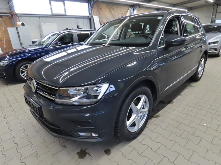 VOLKSWAGEN TIGUAN 2018 wvgzzz5nzjw403243