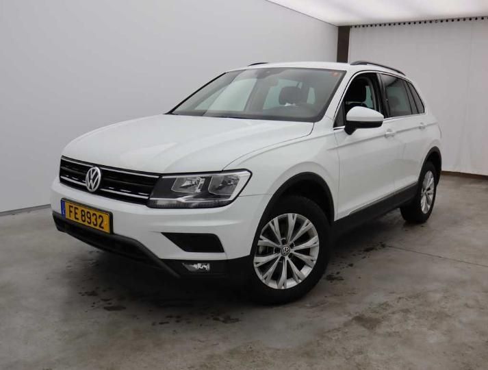 VOLKSWAGEN TIGUAN&#3916 2018 wvgzzz5nzjw405181