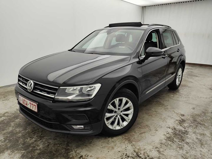 VOLKSWAGEN TIGUAN &#3916 2018 wvgzzz5nzjw405721