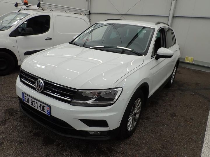 VOLKSWAGEN TIGUAN 2018 wvgzzz5nzjw406875