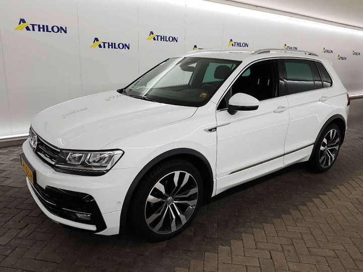 VOLKSWAGEN TIGUAN 2018 wvgzzz5nzjw407270