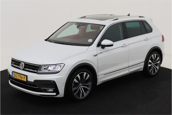 VOLKSWAGEN TIGUAN 2018 wvgzzz5nzjw407984