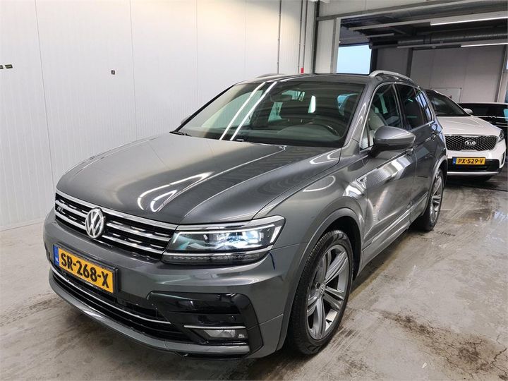 VOLKSWAGEN TIGUAN 2018 wvgzzz5nzjw409105